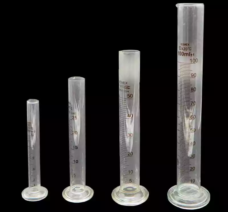 Glass Graduated Cylinder