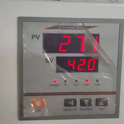 How to Add Water to the Water Jacket Incubator?