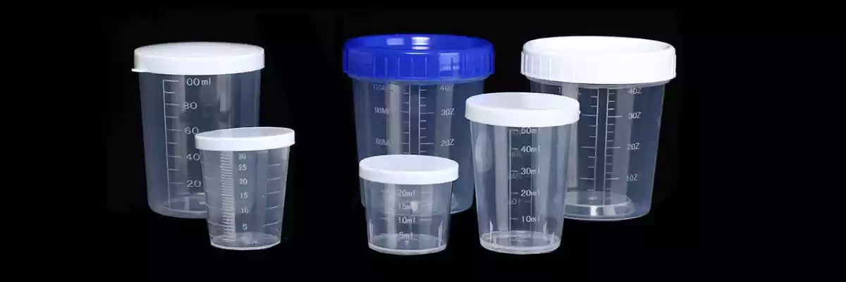Plastic Measuring Cup with lid