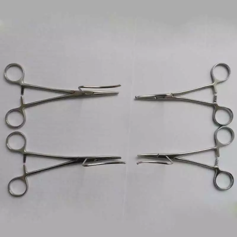 Dowling Spay Retractor